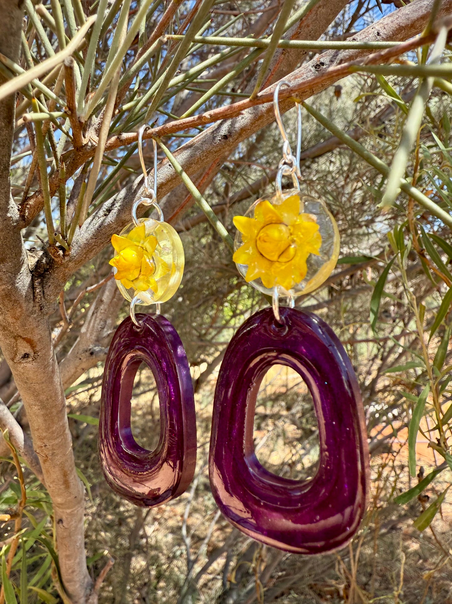Golden Everlasting Shimmer Earrings
